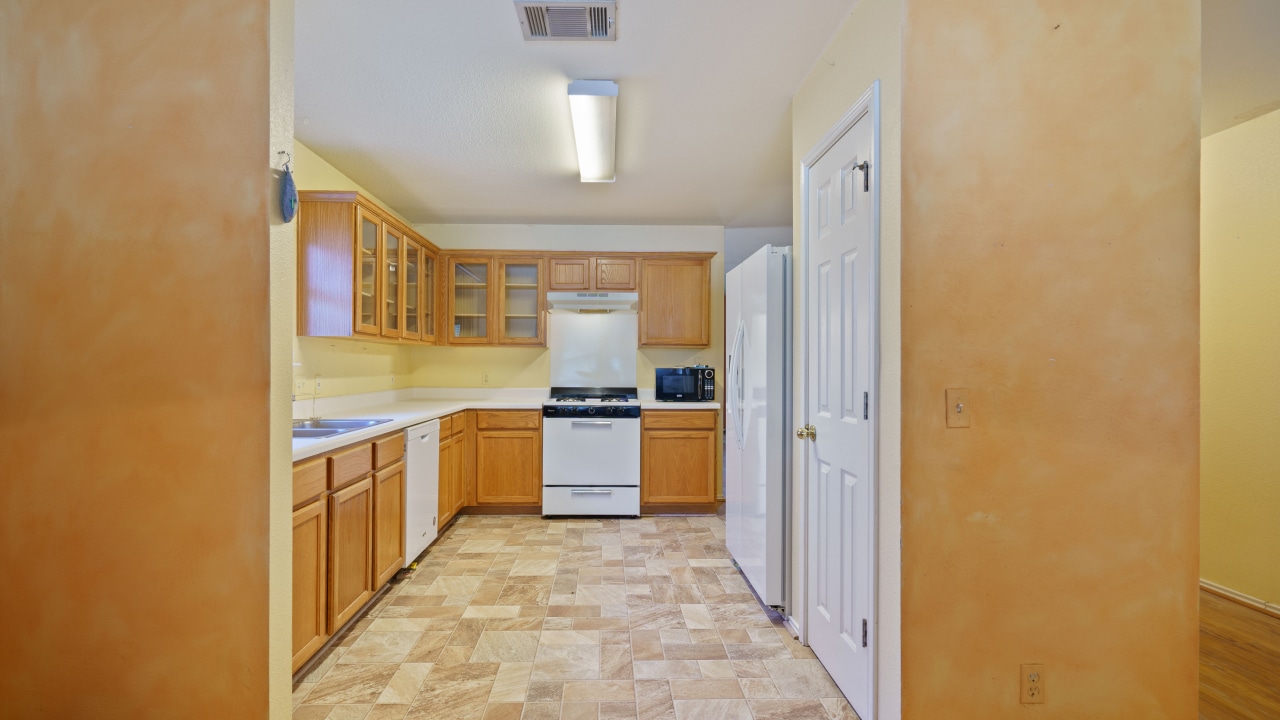 Custom Home Kitchen Flaxen Washburn Custom Builds BEFORE